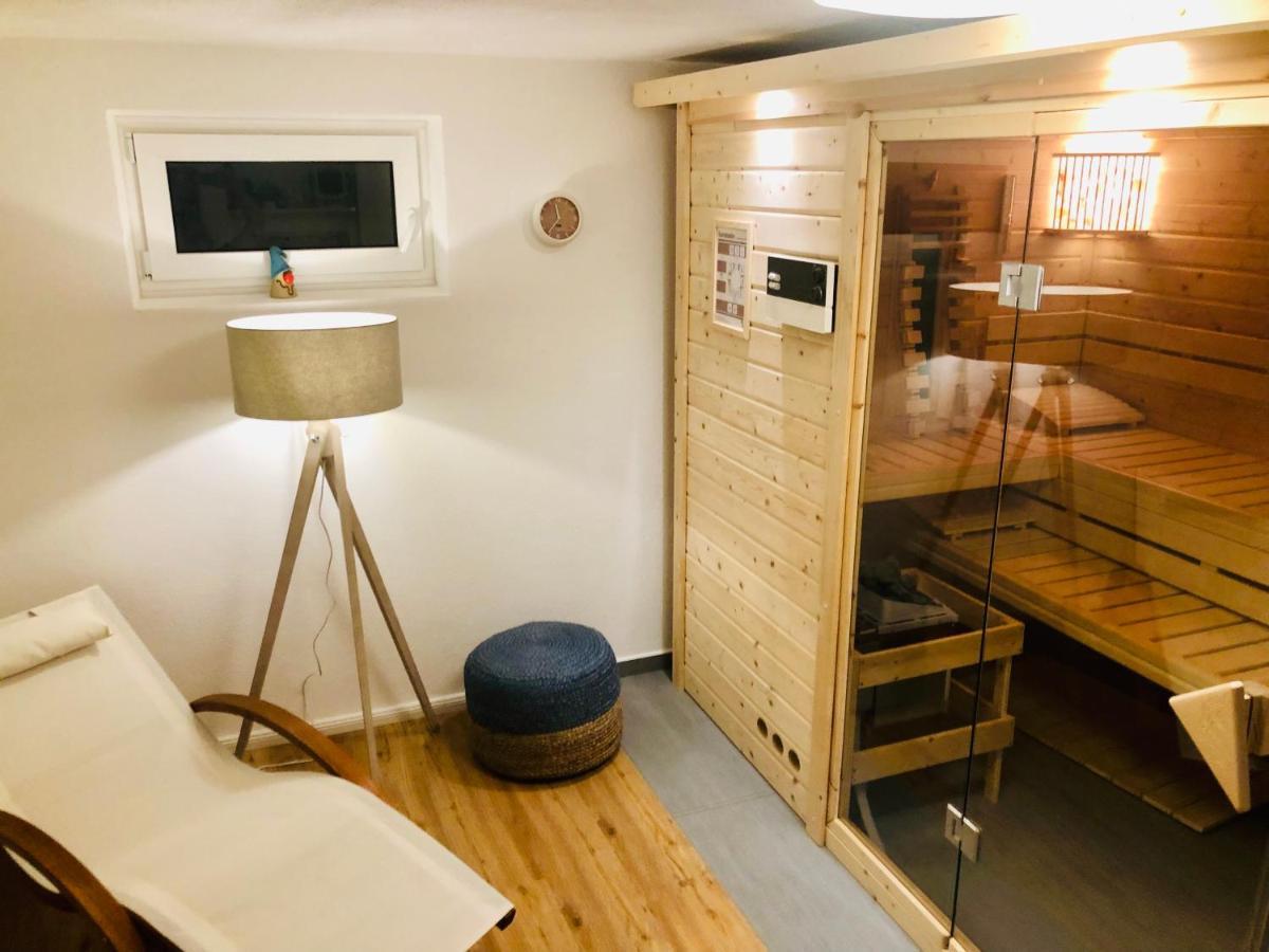 Ferienhaus Eitel Шпалт Екстериор снимка