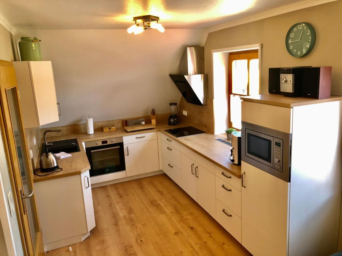 Ferienhaus Eitel Шпалт Екстериор снимка