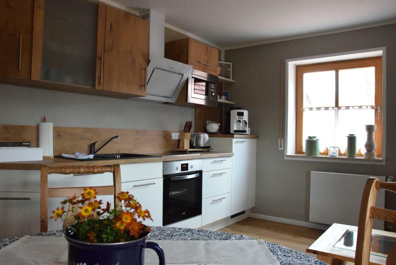 Ferienhaus Eitel Шпалт Екстериор снимка