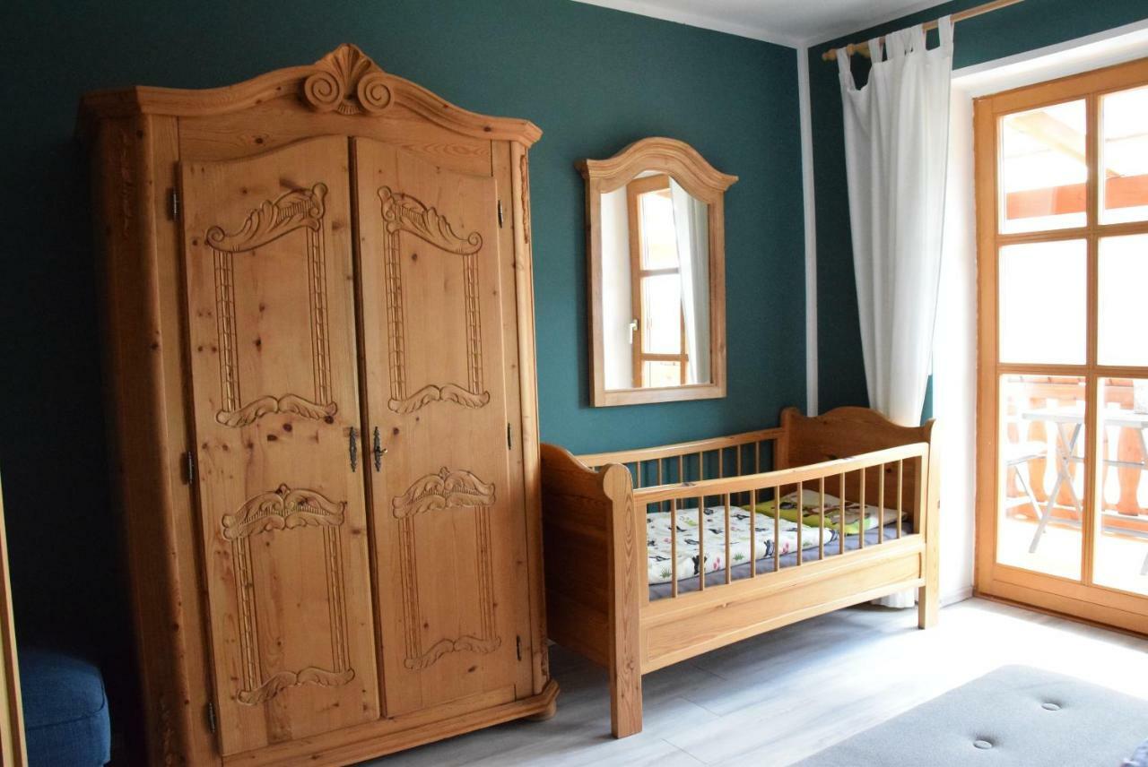 Ferienhaus Eitel Шпалт Екстериор снимка