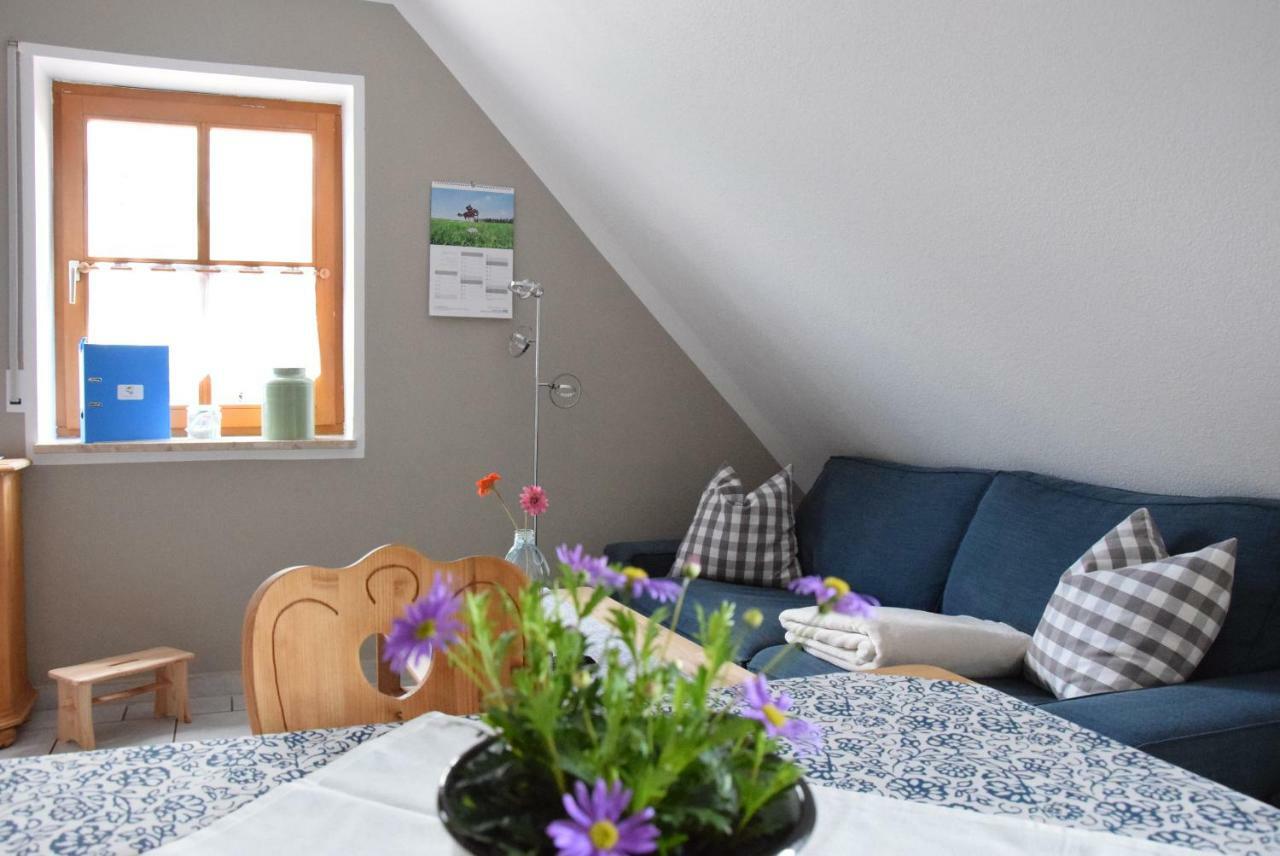 Ferienhaus Eitel Шпалт Екстериор снимка