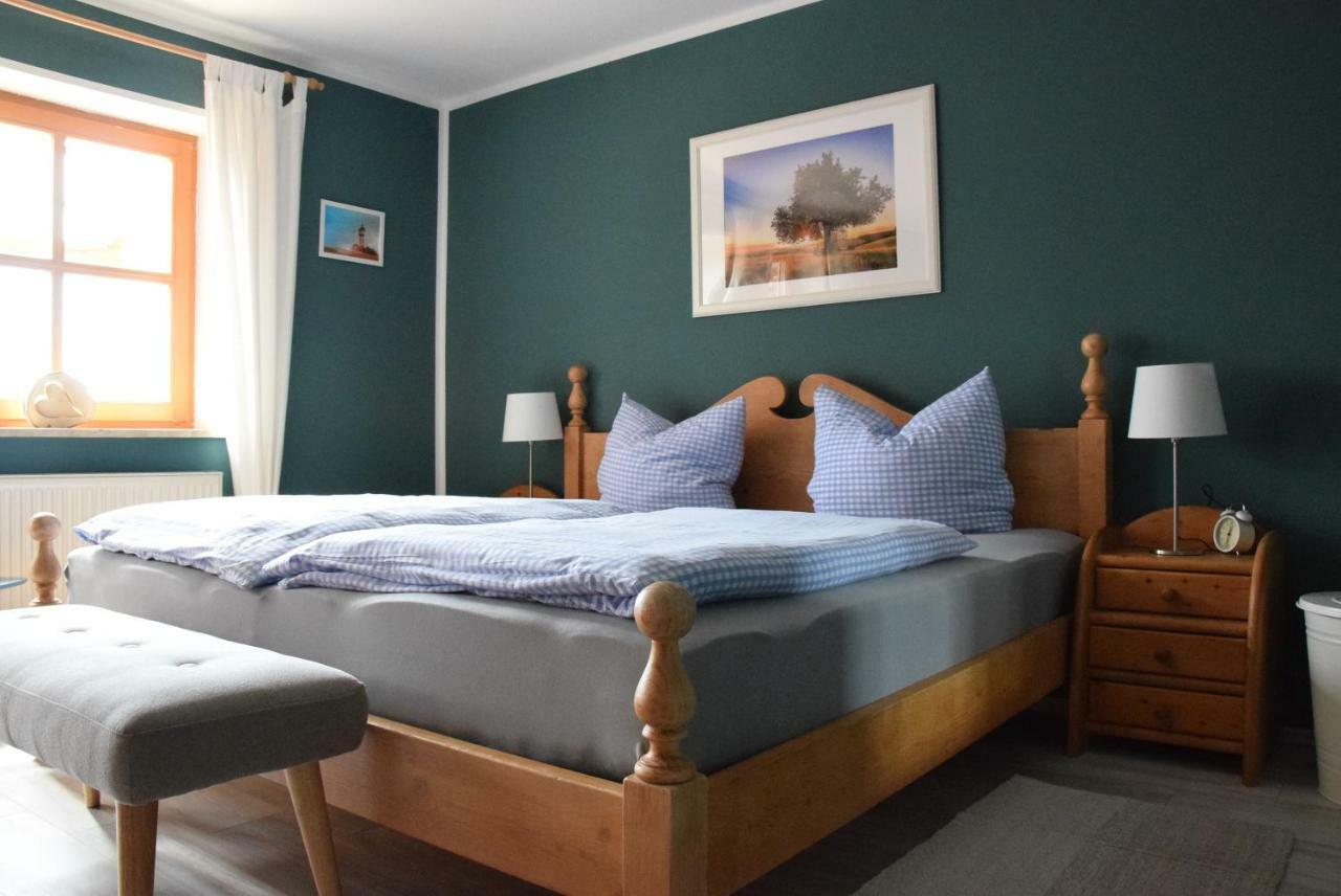 Ferienhaus Eitel Шпалт Екстериор снимка